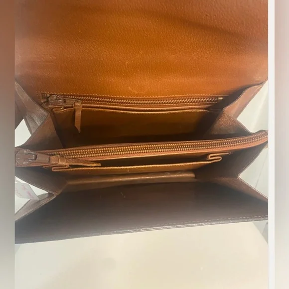 LV - Picture 6 of 11